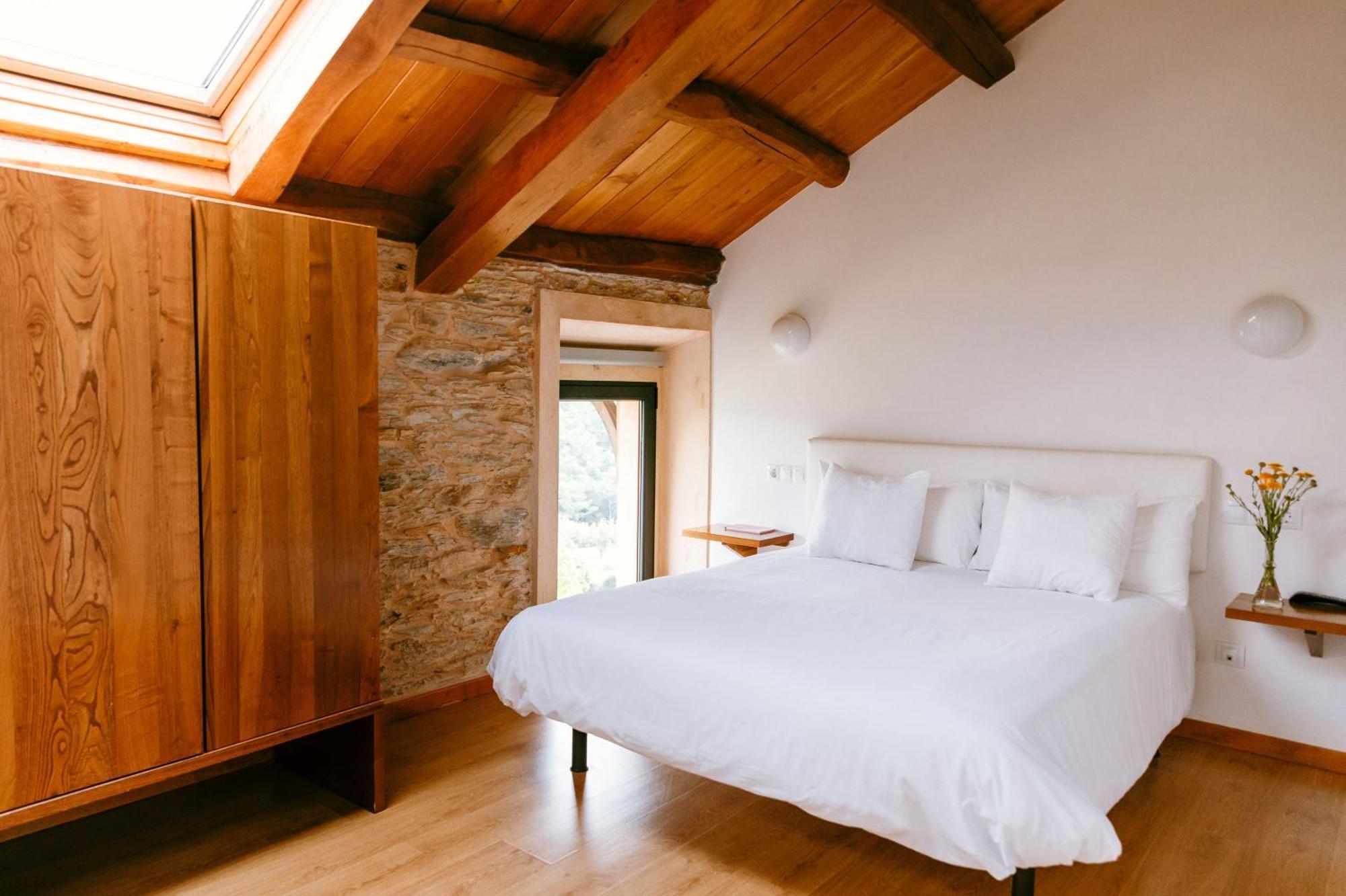 Hotel El Castano Dormilon Santa Marta de Ortigueira Ngoại thất bức ảnh