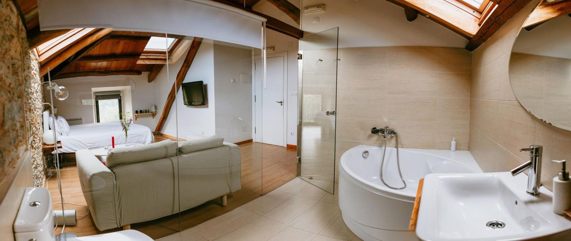 Hotel El Castano Dormilon Santa Marta de Ortigueira Ngoại thất bức ảnh