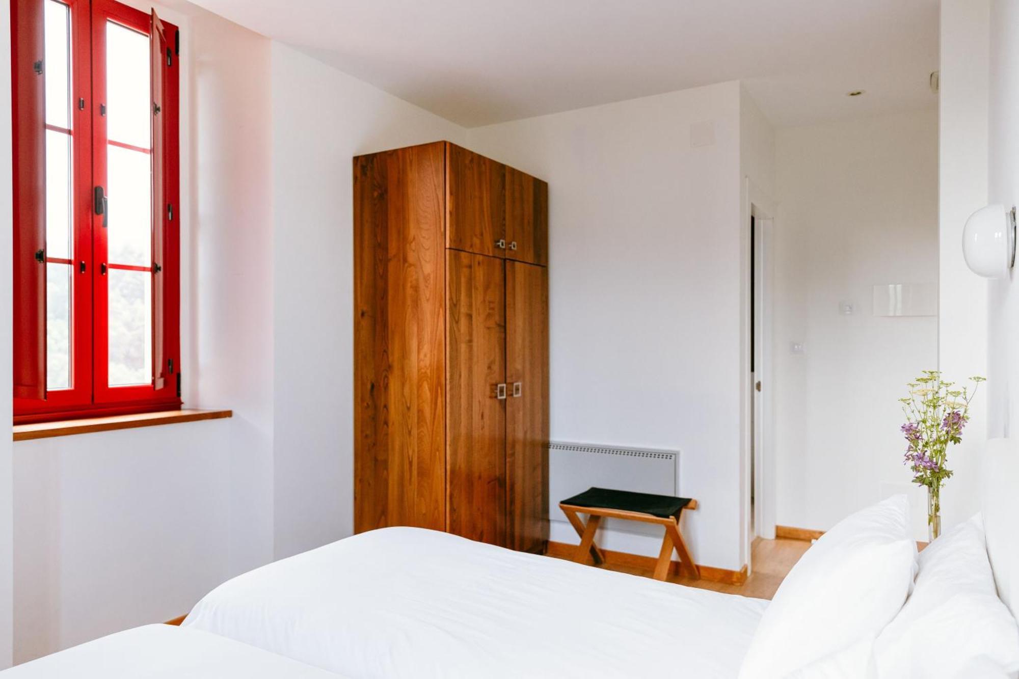 Hotel El Castano Dormilon Santa Marta de Ortigueira Ngoại thất bức ảnh