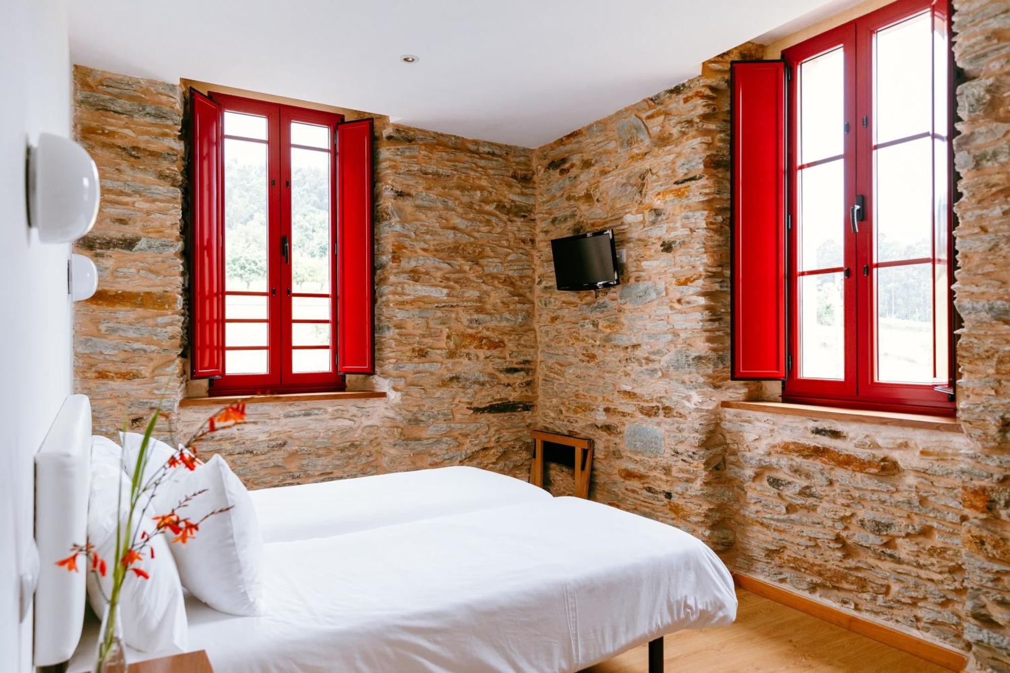 Hotel El Castano Dormilon Santa Marta de Ortigueira Ngoại thất bức ảnh