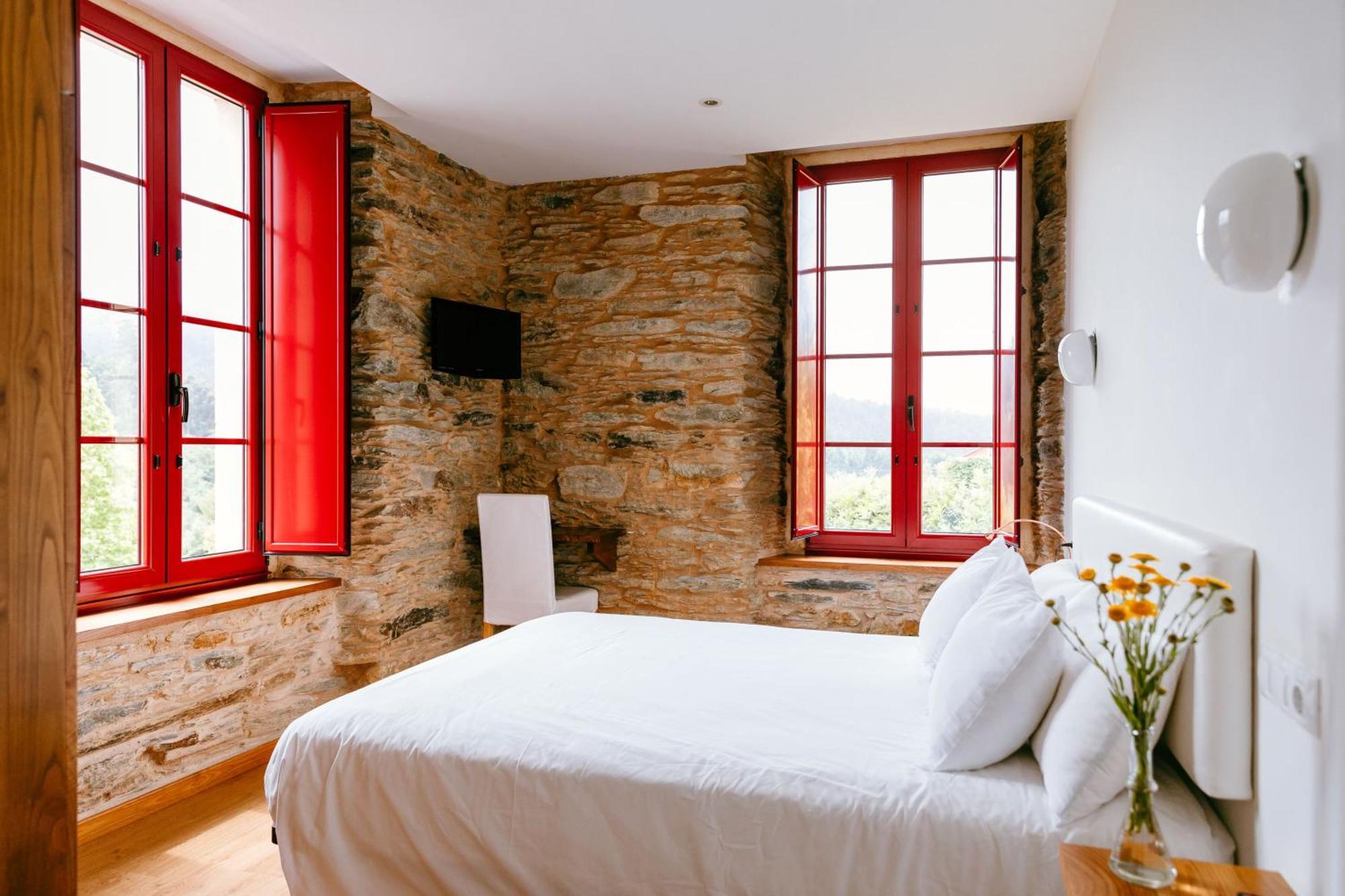 Hotel El Castano Dormilon Santa Marta de Ortigueira Ngoại thất bức ảnh